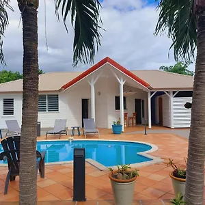 La Montmain Villa Sainte-Anne (Grande-Terre)